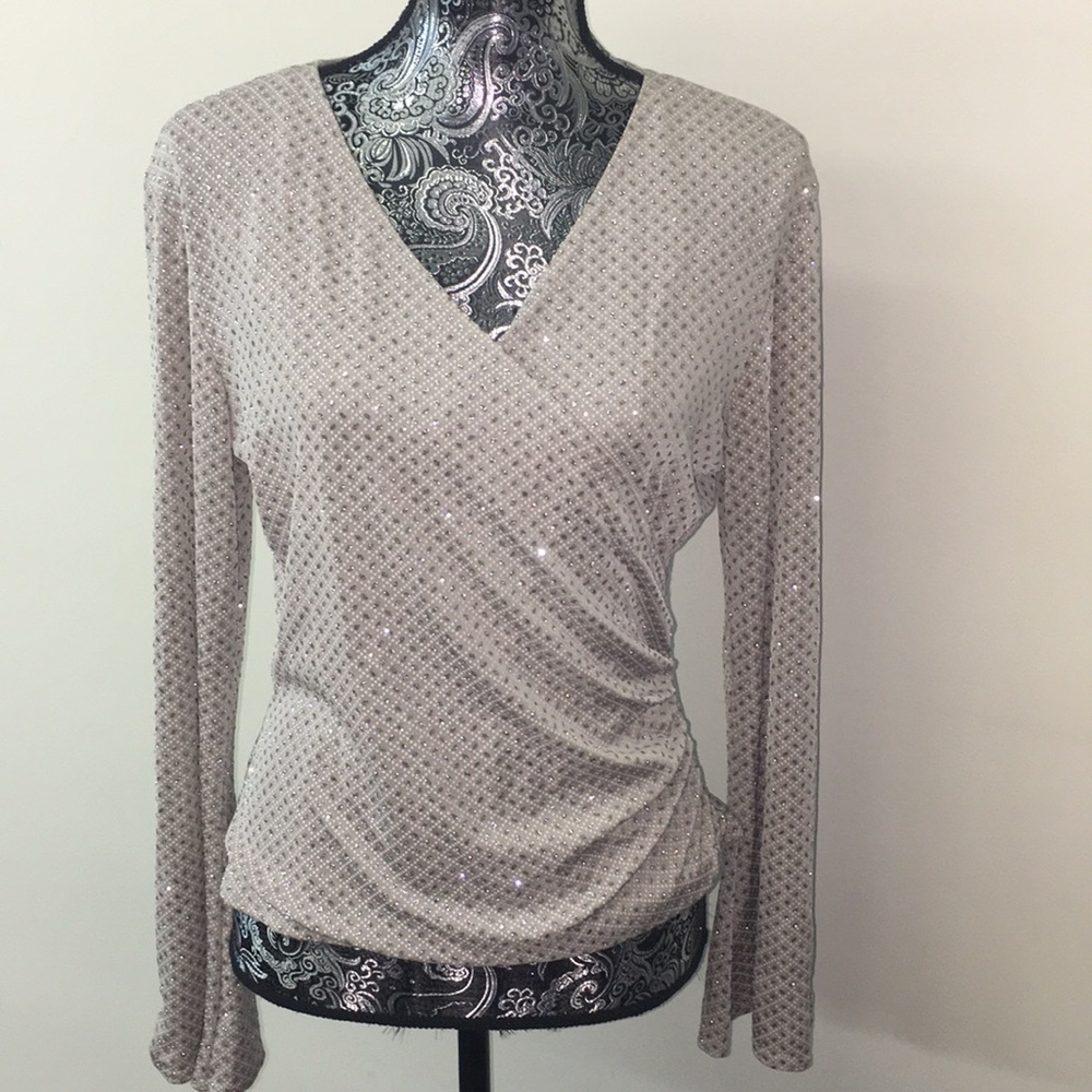 Metaphor shimmer top